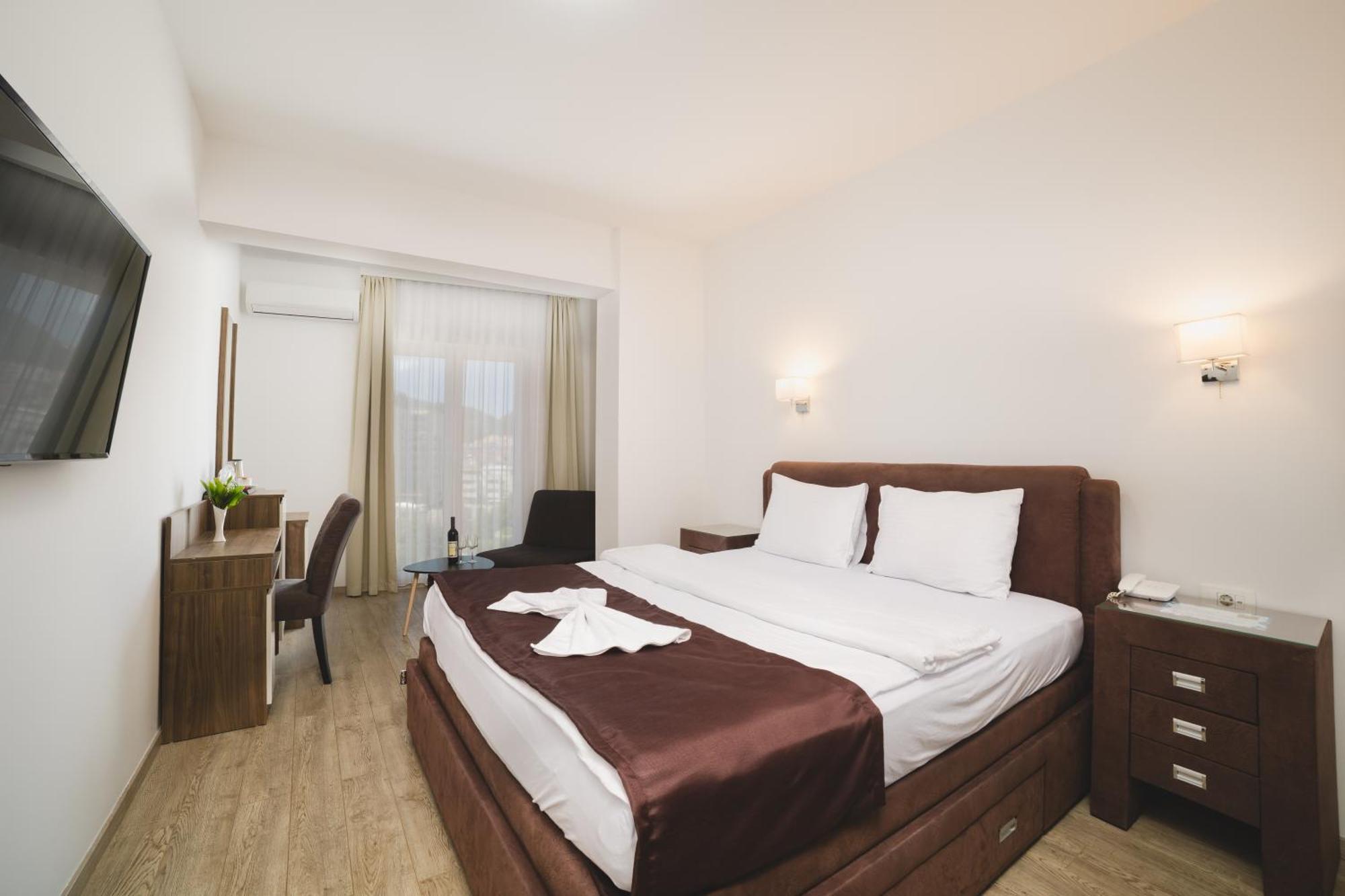 Hotel 219 Budva Buitenkant foto