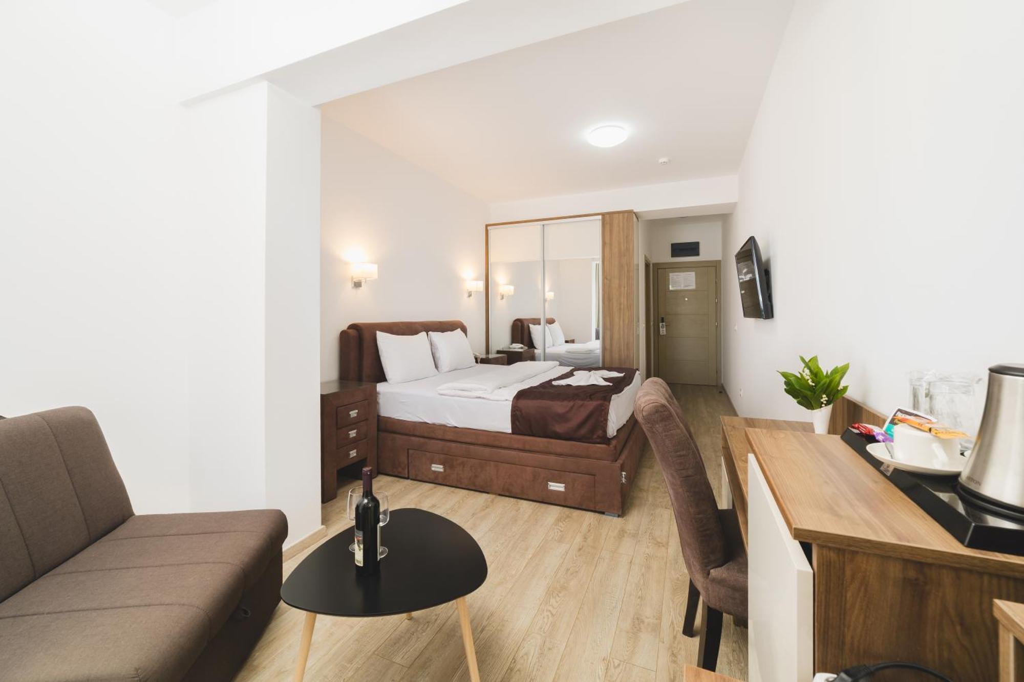 Hotel 219 Budva Buitenkant foto